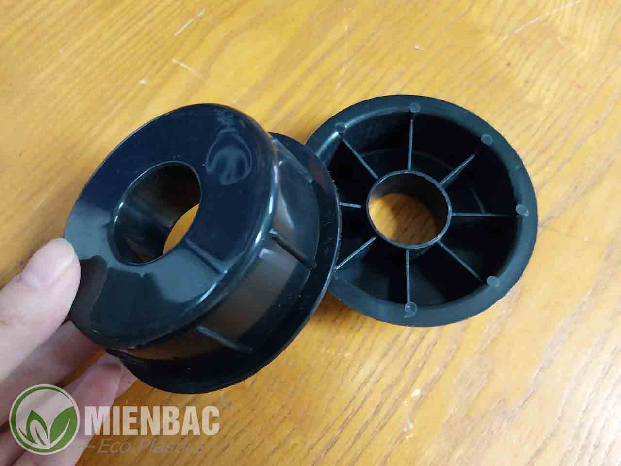 Nắp nhựa bịt đầu lõi D76MM màu đen