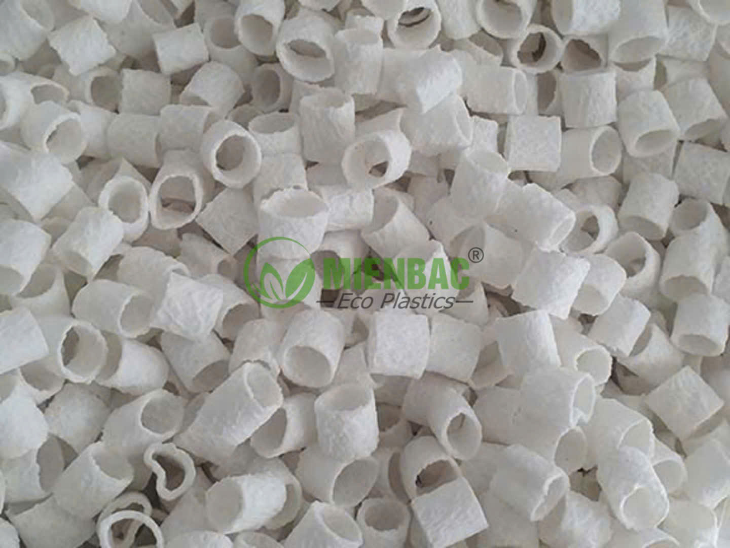 Giá thể vi sinh Biotup màu đen