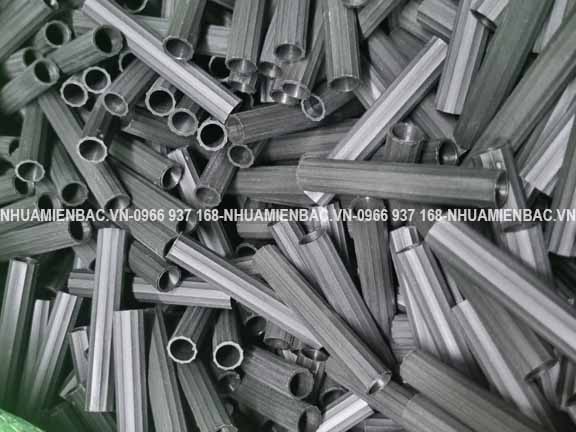 Lõi nhựa cuộn túi nilong D8MM 